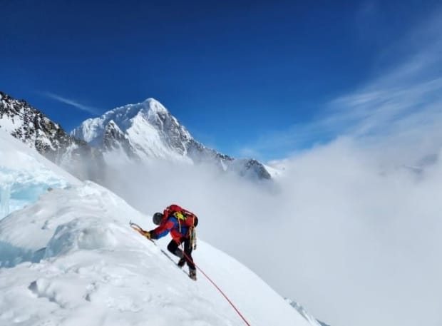 Mike Dudley and Adrian Mellor on Sailing and Mountaineering Expedition to South Georgia